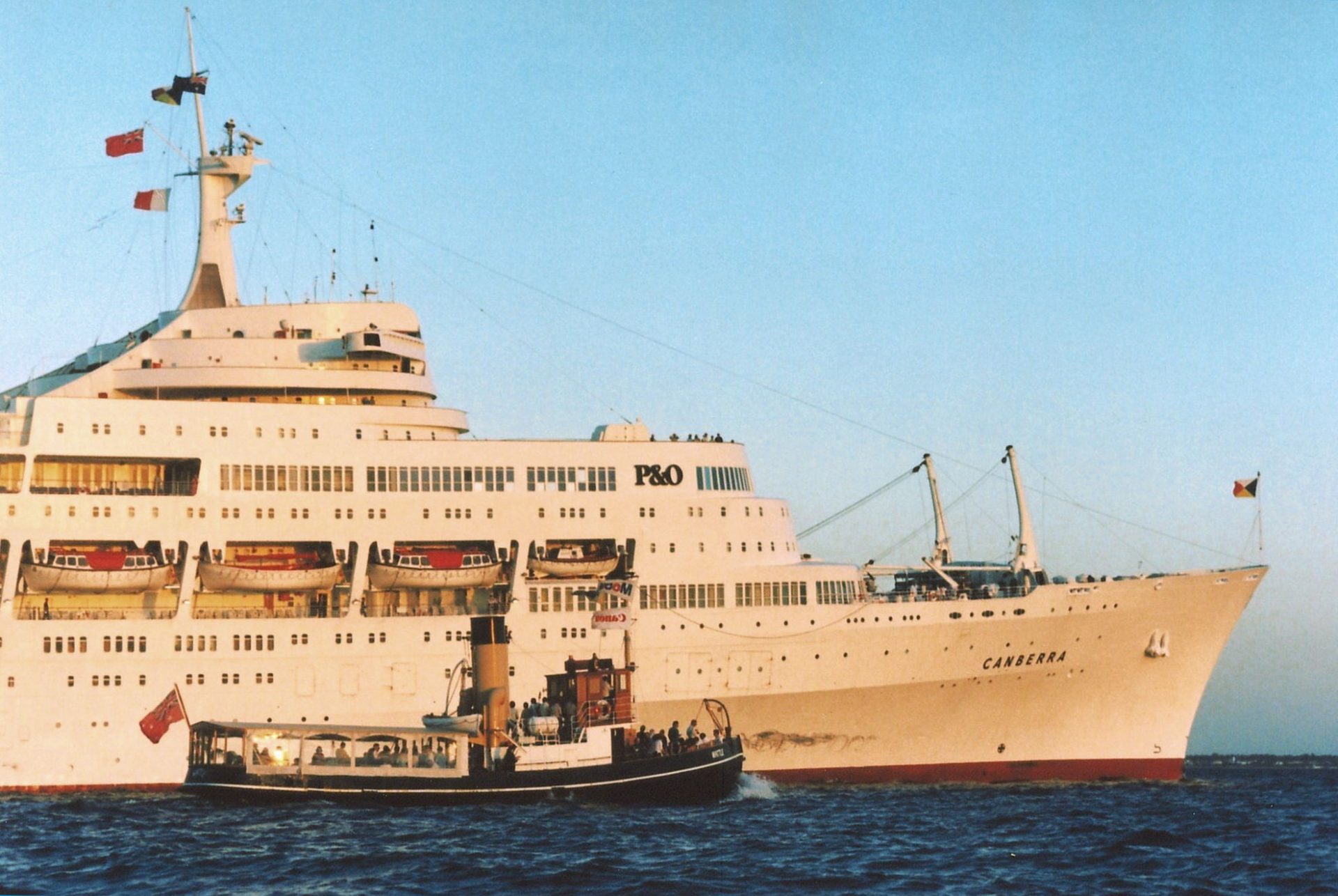 Wattle007withCanberra1997 Wattle and Canberra at Station Pier 1997, Andrew Mackinnon